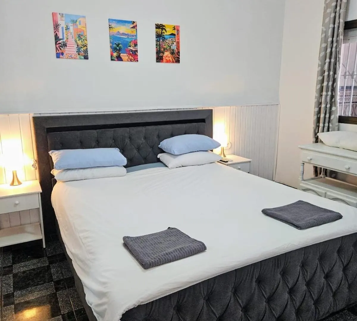 Very Large Family Room With Terrace La Linea de la Concepcion