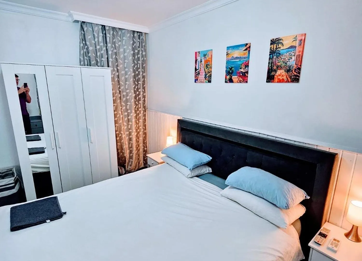 Very Large Family Room With Terrace La Linea de la Concepcion